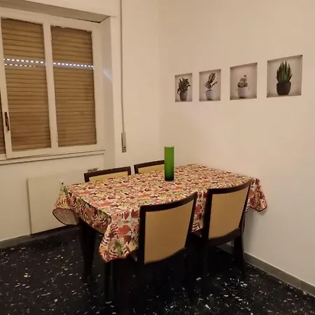 Romamor 2 Πανσιόν 4*